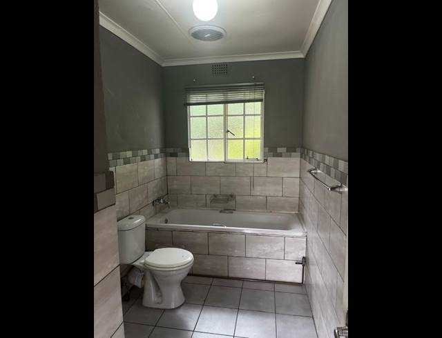 3 BEDROOM HOUSE FOR SALE IN COUNTRY VIEW